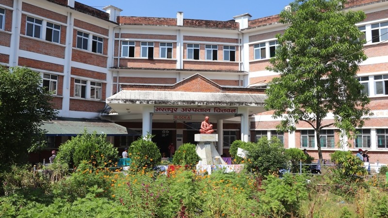 प्रयोगमा नरहेका स्वास्थ्य उपकरण हस्तान्तरण गर्न भरतपुर अस्पतालको आग्रह